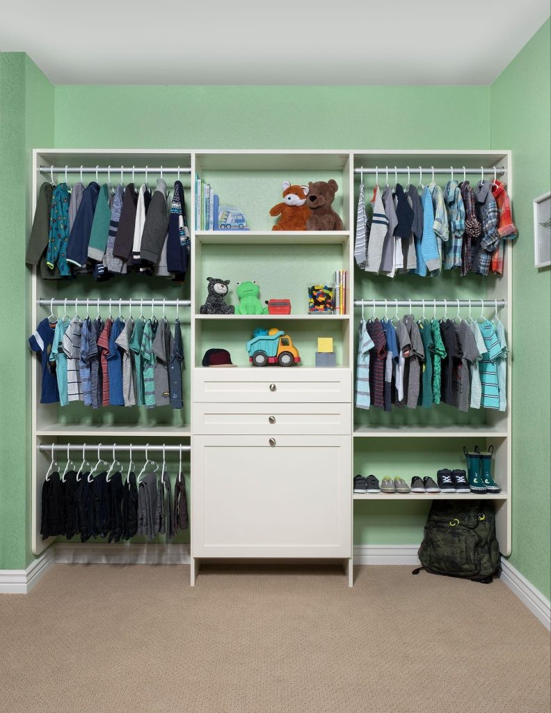Custom Kids Closet