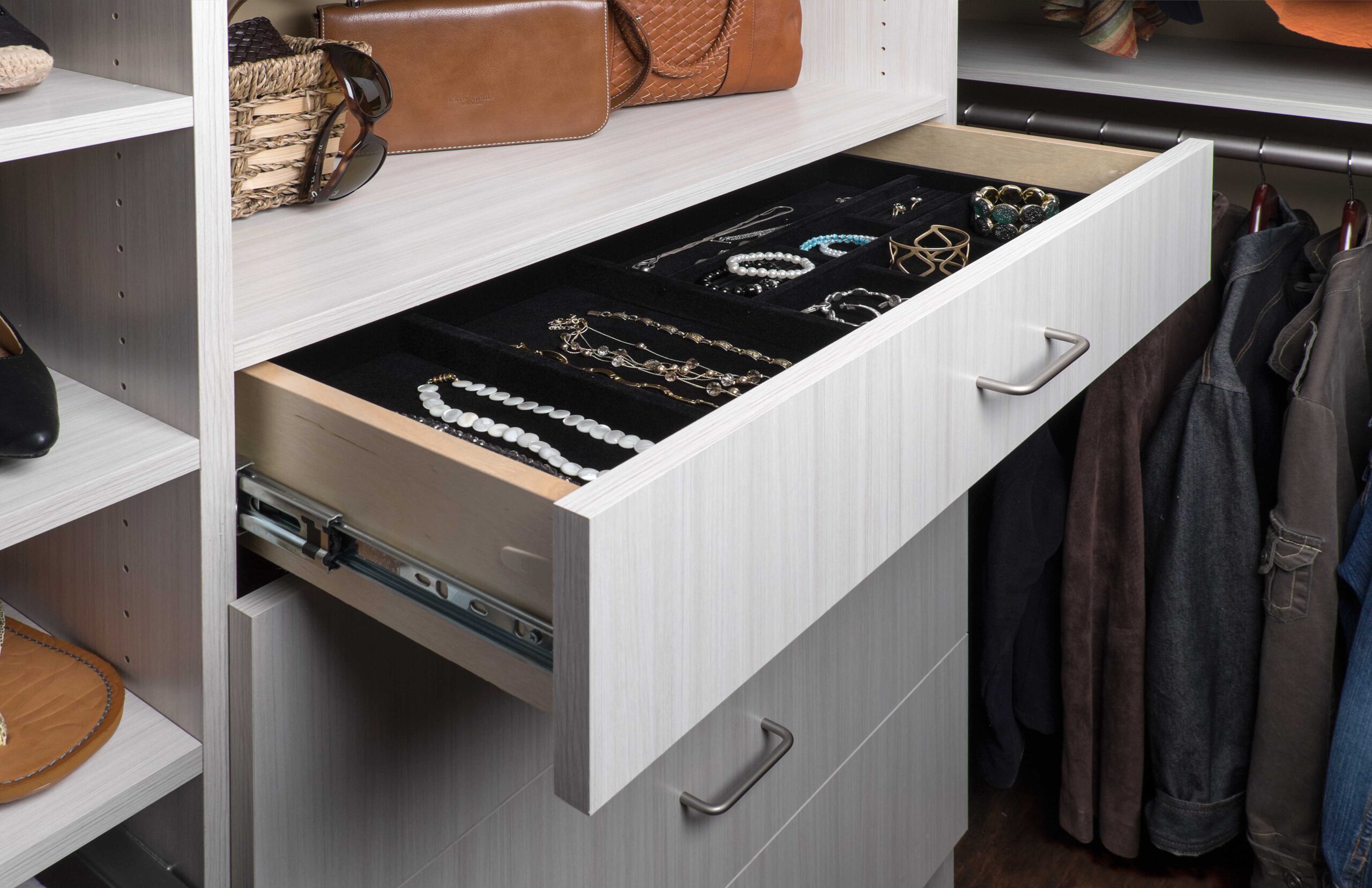 Reach-in Closets in Artesia