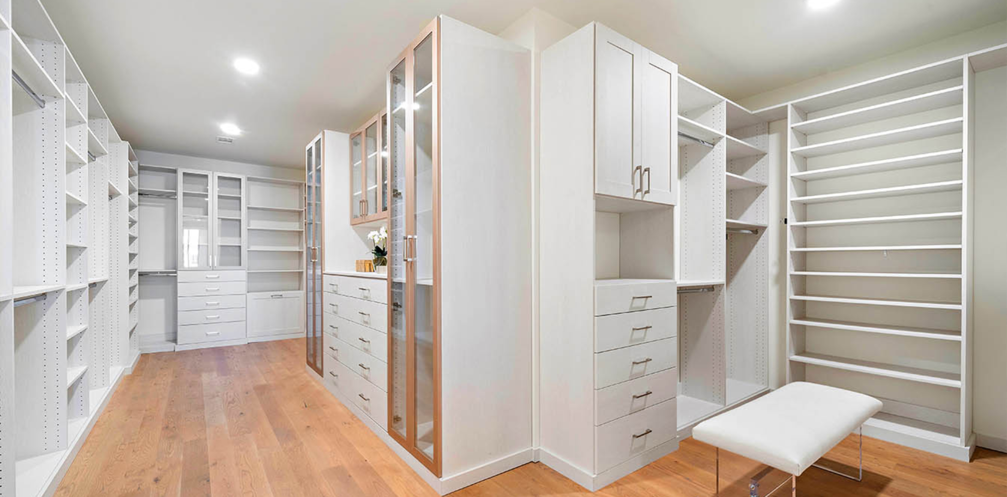 Unique Spaces Closets in Encino
